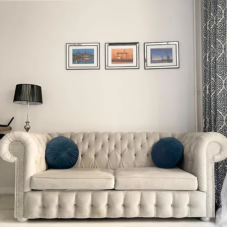 U In Apartamento *